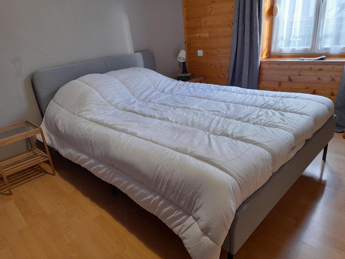 לה בורבול Agreable Appartement De 48 M² En Rdc מראה חיצוני תמונה