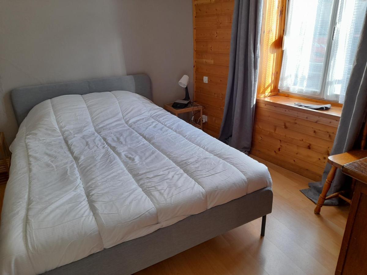 לה בורבול Agreable Appartement De 48 M² En Rdc מראה חיצוני תמונה